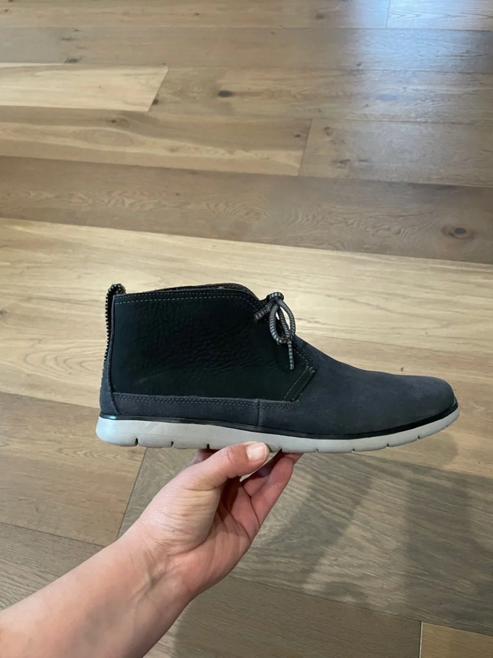 UGG Freamon Men’s Chukka Boots Waterproof Size 9